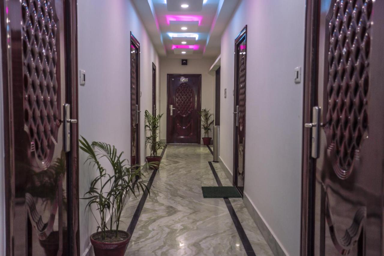 Hotel Prova Koch Bihar Luaran gambar